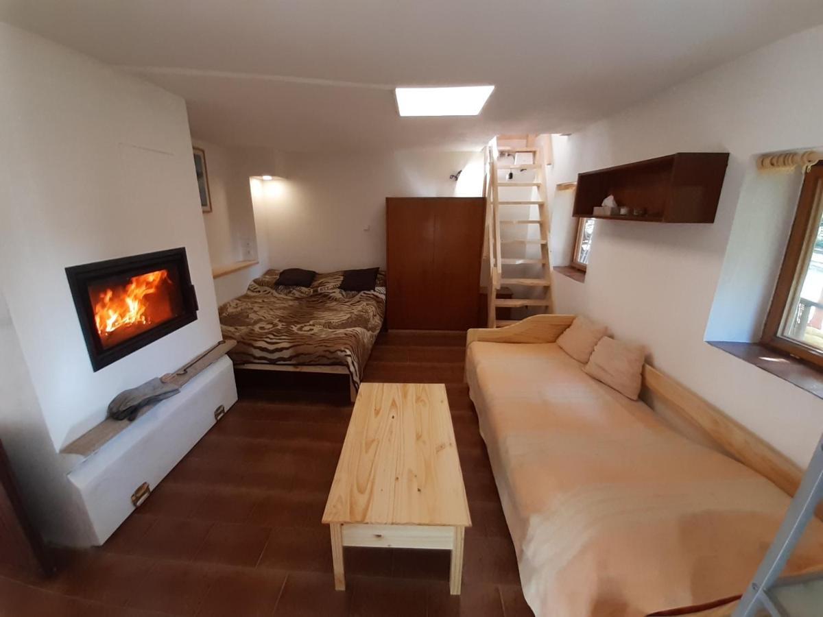 Holiday Home Zajicovi Rabyne 외부 사진